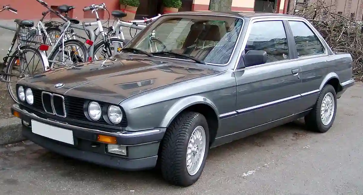 Эволюция BMW 3 Series: от BMW E30 до BMW G20