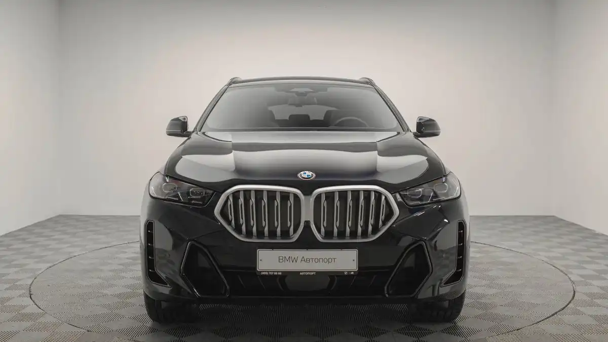 Купить BMW X6 в Москве