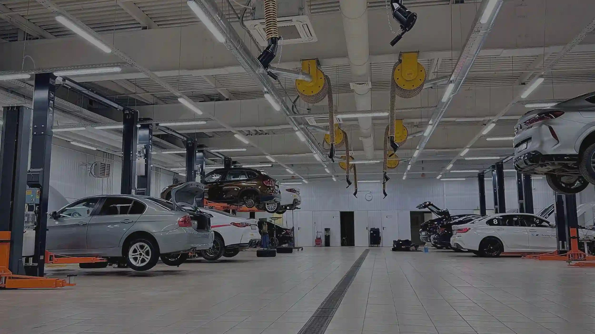 Замена радиатора BMW